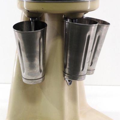 Sale Photo Thumbnail #43: Hamilton Beach triple milkshake maker