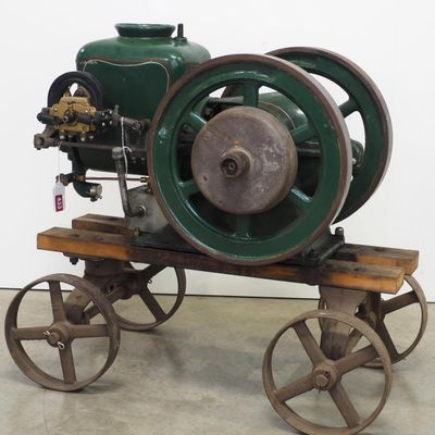 Sale Photo Thumbnail #433: Sandwich 1.5hp engine on original cart