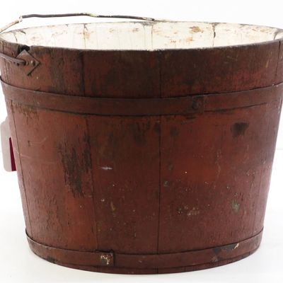 Sale Photo Thumbnail #127: Wooden Shaker bucket