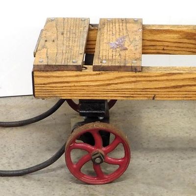 Sale Photo Thumbnail #458: Homemade cart for engine