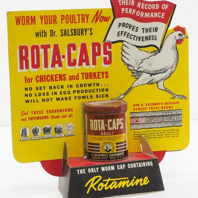 Sale Photo Thumbnail #667: Dr Salsbury's Rota-Caps chicken wormer display