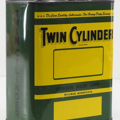 Sale Photo Thumbnail #437: 2-gallon Twin Cylinder Motor Oil can with lid