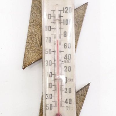 Sale Photo Thumbnail #133: IPC, Goshen, IND thermometer