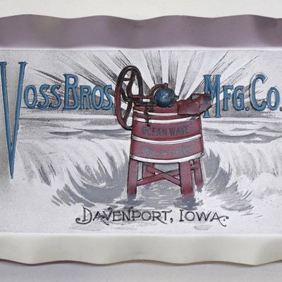 Sale Photo Thumbnail #120: Voss Bros. Mfg. Co. tip tray