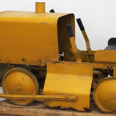 Sale Photo Thumbnail #283: Homemade metal pedal bulldozer