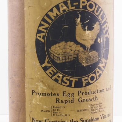 Sale Photo Thumbnail #708: 100-lb Animal Poultry Yeast Foam barrel