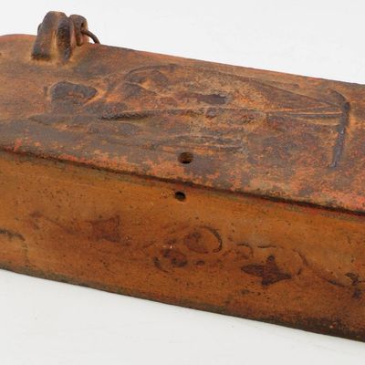 Sale Photo Thumbnail #707: Warrior cast iron implement tool box