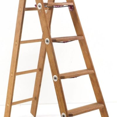 Sale Photo Thumbnail #46: Salesman sample wooden step ladder