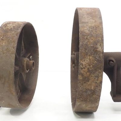 Sale Photo Thumbnail #444: Set of truck axles with wheels