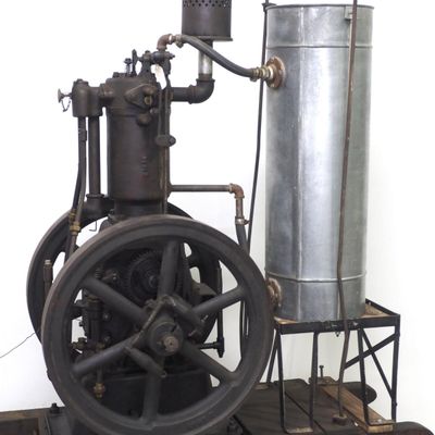 Sale Photo Thumbnail #438: Famous 2hp vertical engine on original skid