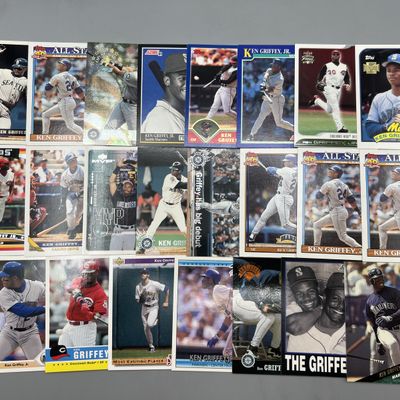 Sale Photo Thumbnail #125: (23) Ken Griffey Jr. Baseball Cards - Varying Conditions