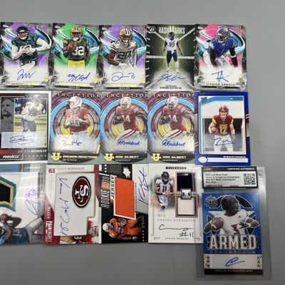 Sale Photo Thumbnail #46: (15) Modern Football Auto Cards W/ Rookies