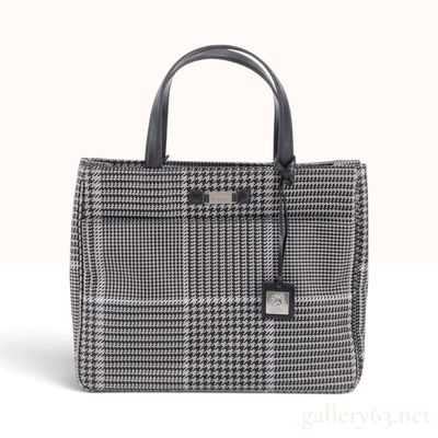 Sale Photo Thumbnail #419: Lauren Ralph Lauren Houndstooth Pattern Textile and Leather Top Handle Tote Bag