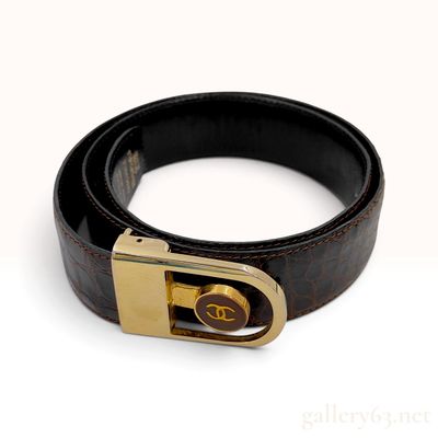 Sale Photo Thumbnail #10: Vintage Chanel Brown Crocodile and Black Leather Reversible Belt 34"/85cm