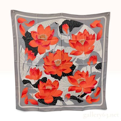 Sale Photo Thumbnail #234: Hermes Fleurs De Lotus Grey Silk Carre 90
