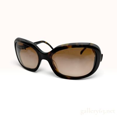 Sale Photo Thumbnail #33: Chanel 5170-A Tortoise Shell Bow Motif Sunglasses with Case