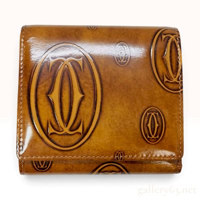 Sale Photo Thumbnail #121: Cartier Happy Birthday Honey Patent Leather Tri-Fold Wallet