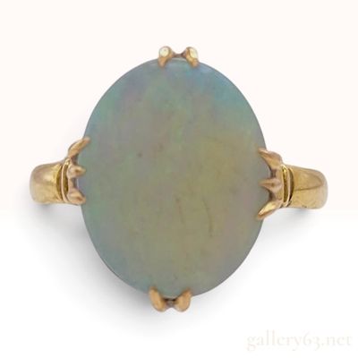 Sale Photo Thumbnail #48: Vintage 18 Karat Yellow Gold Oval Opal Cocktail Ring