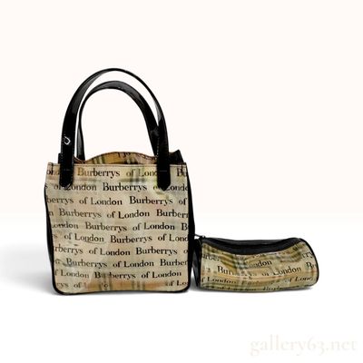 Sale Photo Thumbnail #514: Vintage Burberrys of London Nova Check PVC and Patent Leather Tote Bag and Pouch Set