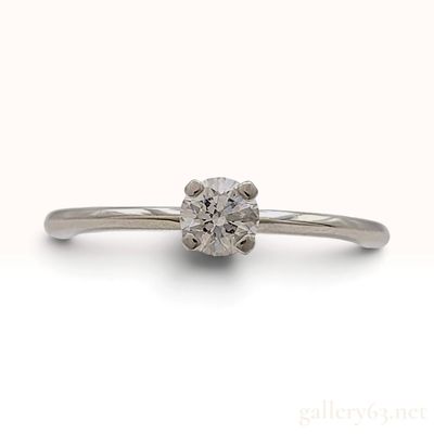 Sale Photo Thumbnail #190: Tiffany & Co. Platinum E-VS2-3EX Round Brilliant Cut Diamond Solitaire Ring