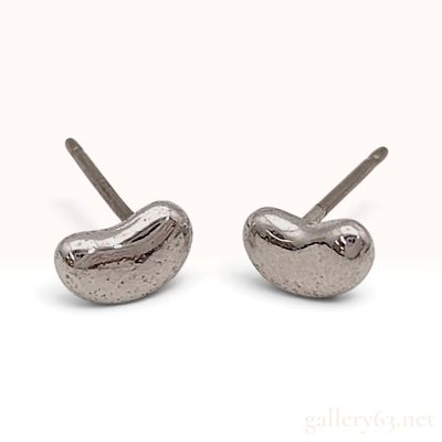 Sale Photo Thumbnail #219: Tiffany and Co. Elsa Peretti Sterling Silver Bean Stud Earrings