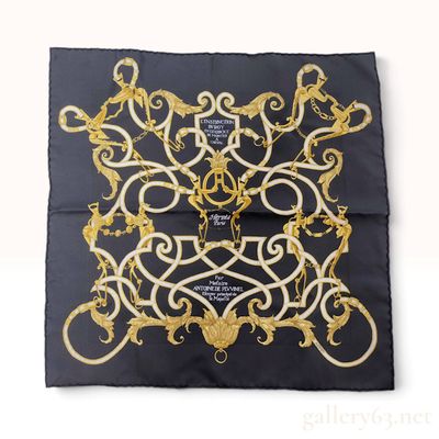 Sale Photo Thumbnail #129: Hermes L'Instruction du Roy Black Silk Gavroche 42 With Box