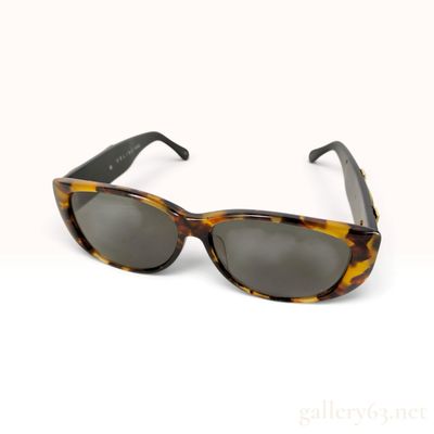 Sale Photo Thumbnail #490: Celine Tortoiseshell and Black Acetate Sunglasses with Case