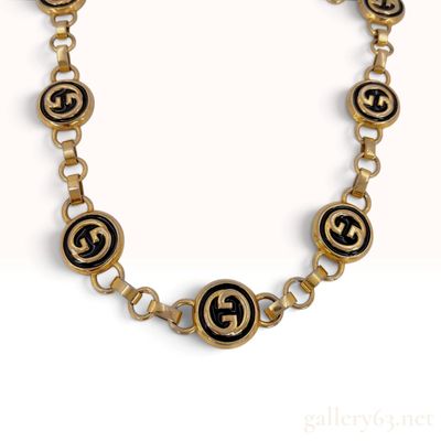 Sale Photo Thumbnail #352: Vintage Gucci Interlocking G Gold Plated 90s Chain Belt