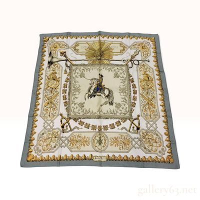 Sale Photo Thumbnail #434: Hermes Ludovicus Magnus Grey Silk Scarf