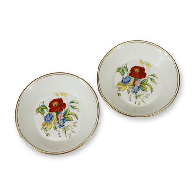 Sale Photo Thumbnail #278: Pair of Wedgwood Bone China Posy Sprays Pattern Bowls