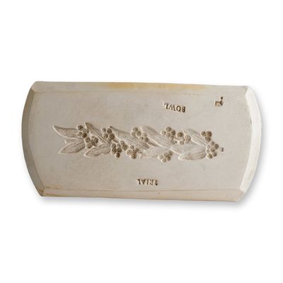 Sale Photo Thumbnail #339: Wedgwood Plaster Sprig Mold with Foliate Garland Design