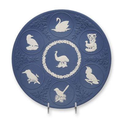 Sale Photo Thumbnail #400: Wedgwood Blue Jasperware Limited Edition Australian Birds Plate