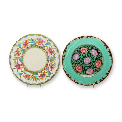Sale Photo Thumbnail #258: 2pc Wedgwood Porcelain Floral Pattern Cabinet Plates