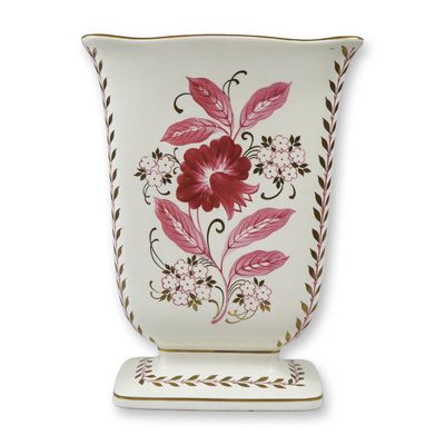 Sale Photo Thumbnail #283: Wedgwood Queen's Ware Floral Fan Pedestal Vase
