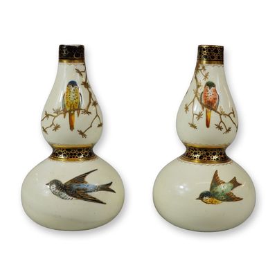 Sale Photo Thumbnail #277: Pair of Wedgwood Bone China Gilt Paste and Enameled Bird Small Vases