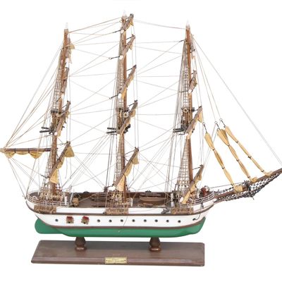 Model of the Clipper Ship "U.S.S. Independence"