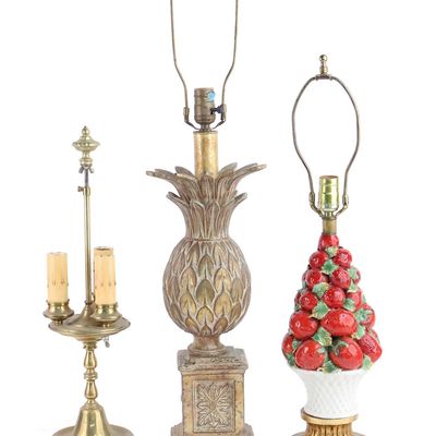 Majolica Strawberry Basket Form Table Lamp
