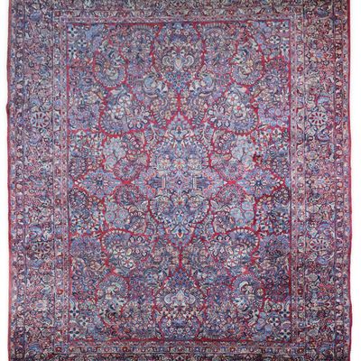 Sarouk Carpet