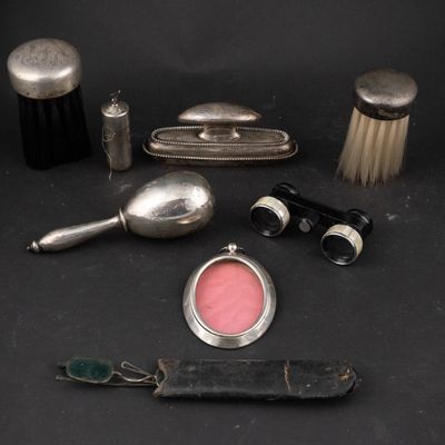 Sale Photo Thumbnail #3: Tiffany Sterling Silver Cylindrical Sewing Case