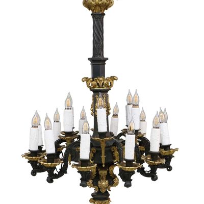 Sale Photo Thumbnail #303: Louis-Philippe Bronze Dore et Patine Chandelier