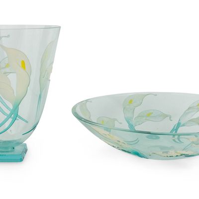 Sale Photo Thumbnail #336: Calle Lily Decorated Glass Vase and Bowl
