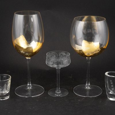 Sale Photo Thumbnail #98: Eight Gold Leaf Decorated Wine Glasses