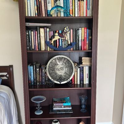 Sale Photo Thumbnail #39: Bookcase and books with trinkets 