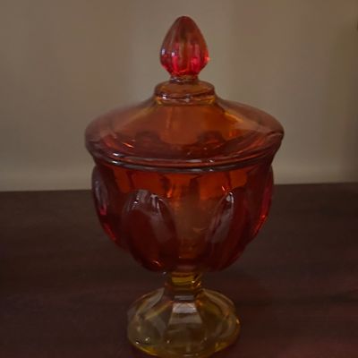 Sale Photo Thumbnail #11: Vintage L.E. Smith Amberina candy dish