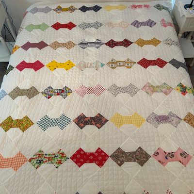 Bow tie quilt