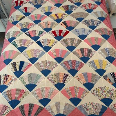 Grandmothers fan quilt without backing 