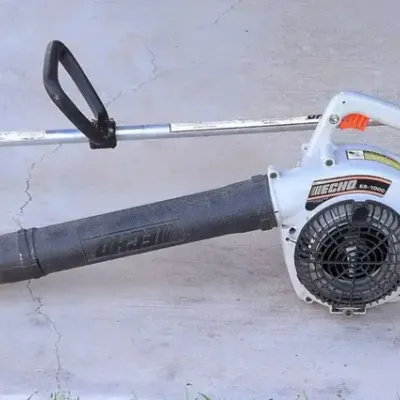 Echo ES-1000 Leaf Blower & SRM-2300 Straight Shaft Weed Eater / Trimmer