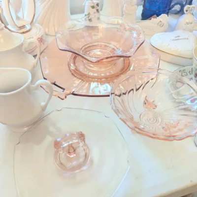 Sale Photo Thumbnail #23: Pink depression glass