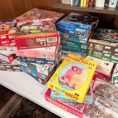 Sale Photo Thumbnail #71: Large puzzle selection