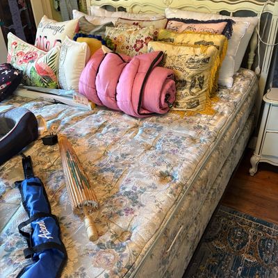Sale Photo Thumbnail #178